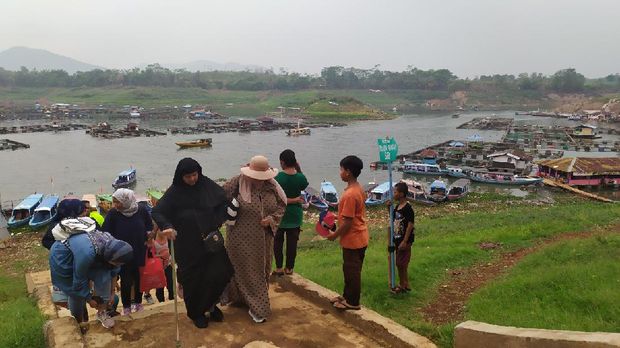 Wisata Air Jangari