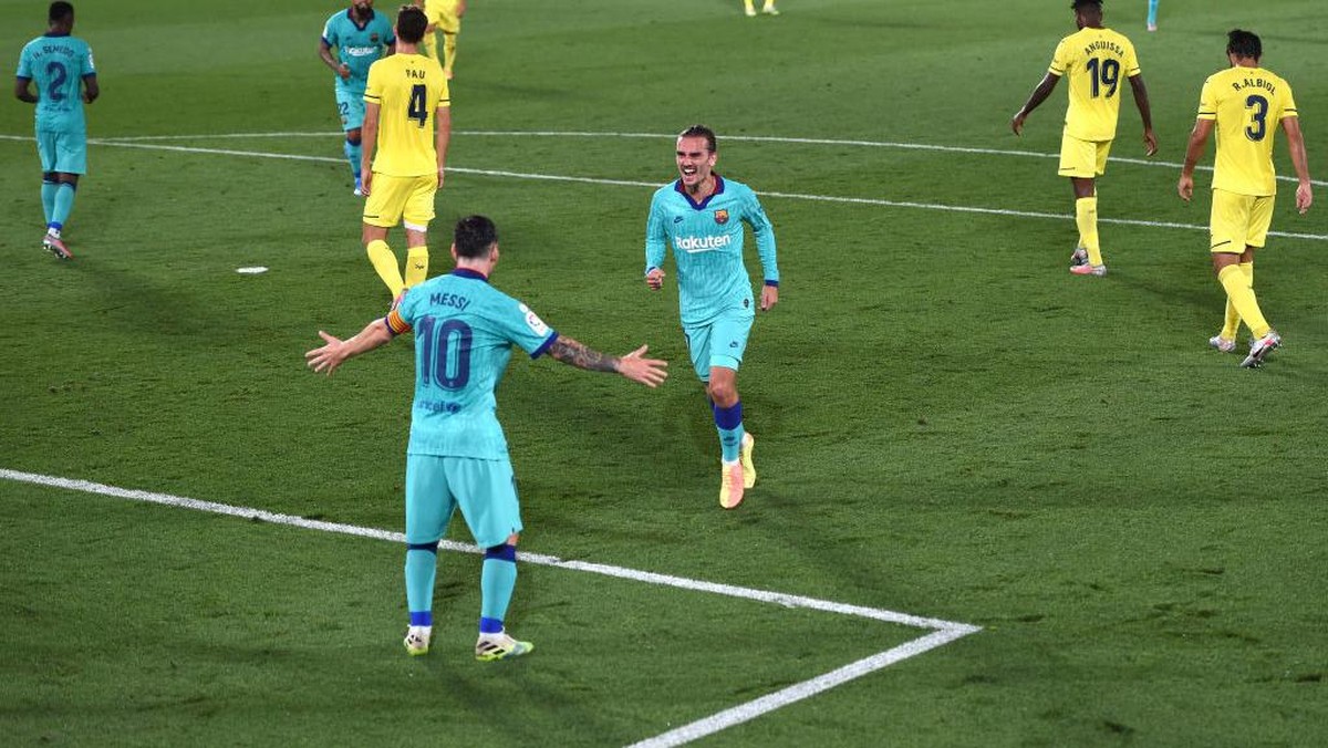 Kolaborasi Lionel Messi dan Antoine Griezmann menjadi ancaman utama bagi Villarreal (Foto: Getty Images/Alex Caparros)