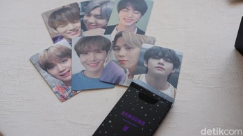 Samsung menyertakan foto eksklusif personil BTS. Foto: Adi Fida Rahman/detikINET