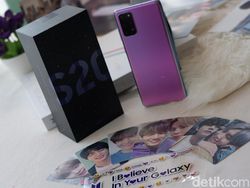 Unboxing Galaxy S20+ BTS Edition yang Siap Bikin Gemas Para ARMY