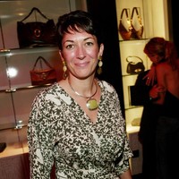Ghislaine Maxwell sendiri adalah putri dari pengusaha media Robert Maxwell yang memiliki tabloid The Mirror dan Th Daily News. Robert pun mewariskan yacht yang dinamai Lady Ghislain dan punya mansion super mewah dengan 53 kamar. Foto: Dok. AFP