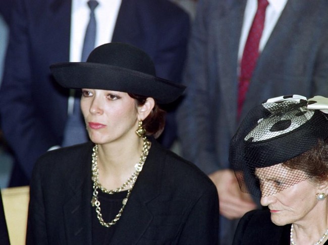 Jeffrey Epstein sendiri telah dipenjara pada Juni 2019. Pada Agustus 2019, dia tewas ditemukan bunuh diri di sel penjara di New York.  Foto: Dok. AFP