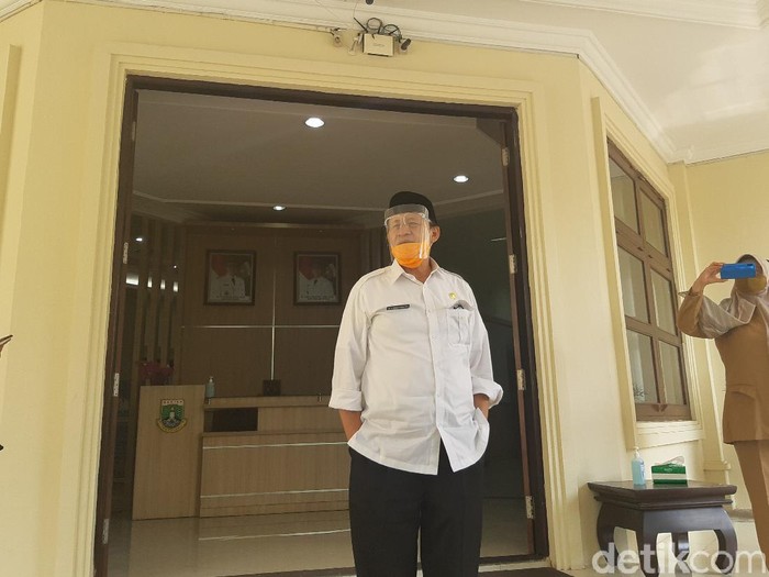 Gubernur Banten Wahidin Halim