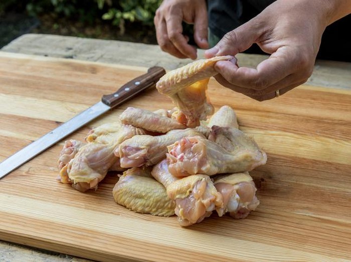 Jumlah kalori pada daging ayam Jumlah kalori pada daging ayam