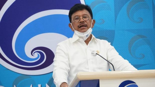 Menteri Kominfo Johnny G. Plate dalam konferensi pers virtual dari Ruang Serbaguna Kementerian Kominfo, Jakarta, Senin (06/07/2020). - (Indra Kusuma)