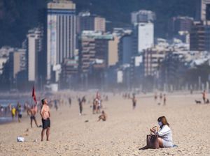 Pantai di Brasil Ini Takkan Buka Lagi Sampai Ada Vaksin Corona