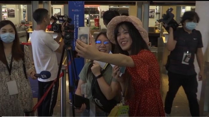 Bandara Internasional Taipei membuat penerbangan pura-pura untuk traveler yang naik pesawat.