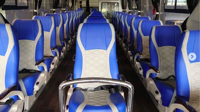 Physical Distancing di dalam bus