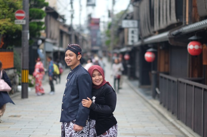 prewedding baju adat pakaian adat Jawa di Kyoto, Jepang
