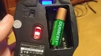 Solusi sementara sampai bisa beli baterai baru. Foto: Dok. Diply.com.