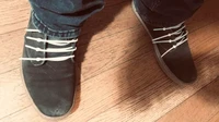 Tali sepatu anti putus. Foto: Dok. Diply.com.