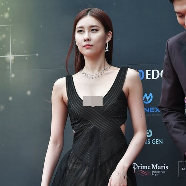 Benar aku berpacaran dengan Brady Anderson. Aku tahu dengan baik bahwa konfirmasi tidak mungkin diakses tanpa informasi kontak personal tapi artikel-artikel yang berspekulasi mengenai aku pensiun dan menghilang itu berlebihan. Tolong jangan menyebabkan kekacauan melalui artikel yang tidak benar, ujarnya. Foto: Instagram @stephanie_kim