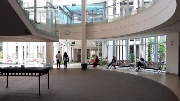 Suasana UTBK di gedung RIK UI, Depok, Jawa Barat, Senin (6/7/2020).
