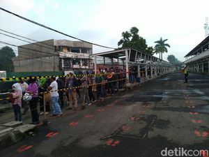 Stasiun Bogor Pagi Ini Masih Padat, Antrean Terjadi Sampai ke Koridor