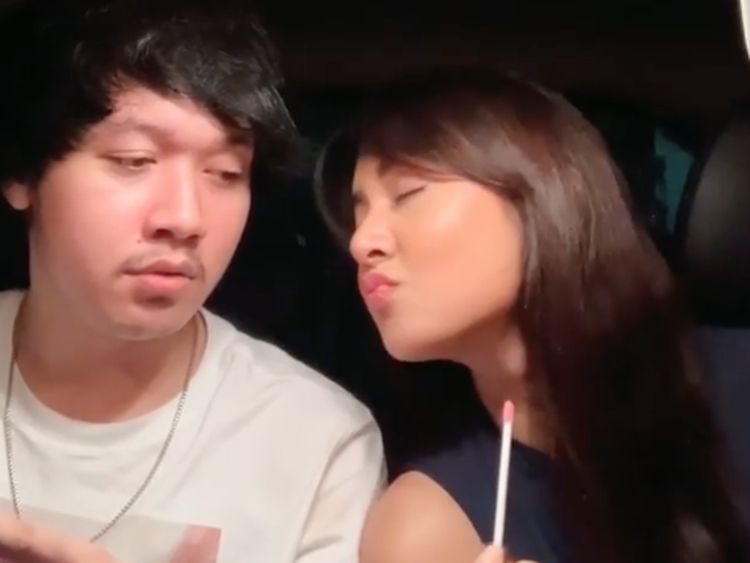 Kemesraan Aurelie Moeremans dan Pacar Barunya, Hanif Ramadhana