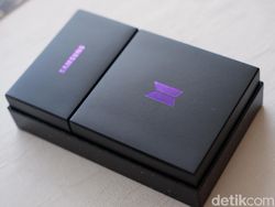 Unboxing Galaxy Buds+ BTS Edition yang Menggemaskan