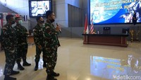 Untuk itu, Koarmada menggelar latihan dalam Gladi Tugas Tempur Tingkat III (L-3) yang akan dilaksanakan pada tanggal 18 Juli 2020 dengan bermanuver dari Laut Jawa menuju perairan kepulauan Lingga, dan pendaratan amfibi di Pantai Todak, Desa Batu Berdaun, Kabupaten Lingga, Provinsi Kepri.