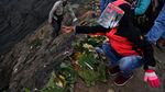 Melihat Ritual Yadnya Kasada Suku Tengger