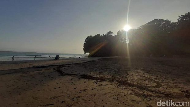 Pantai Baturakas