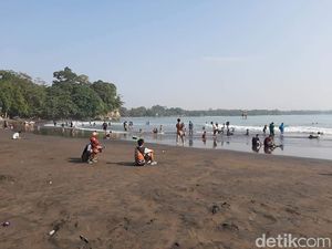 Menelisik Makna Pantai Batukaras Pangandaran