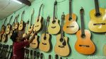 Geliat Bisnis Reparasi Gitar di Masa Pandemi