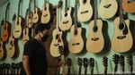 Geliat Bisnis Reparasi Gitar di Masa Pandemi