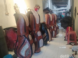 Menggeliatnya Kerajinan Kulit di Sidoarjo Selama Transisi New Normal