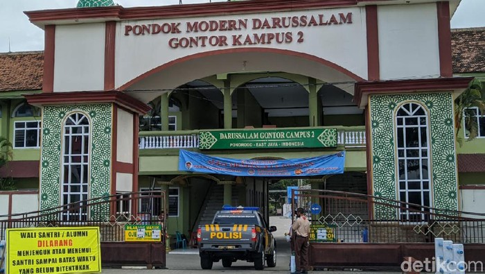 Pondok Gontor Diisolasi