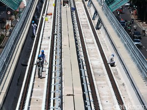 Cakep! Lintasan LRT Jabodebek Cawang-Dukuh Atas Tersambung