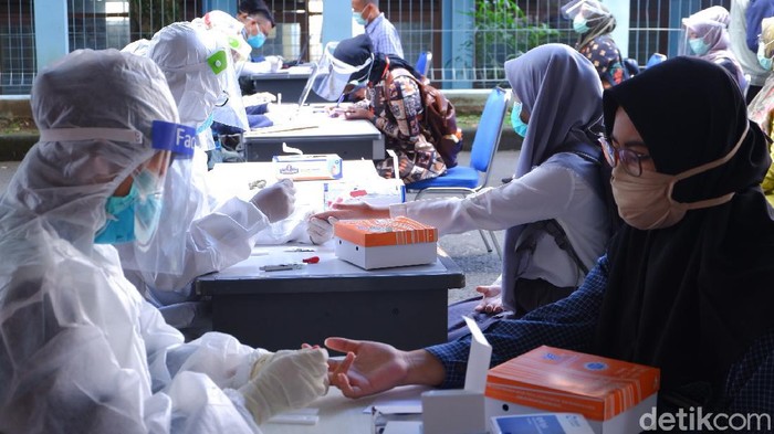 Rapid Test di UPI Bandung