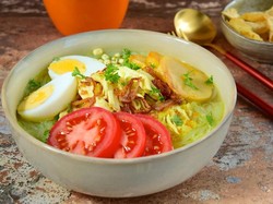 Kreasi Soto Nusantara