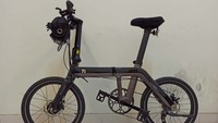 Sedangkan untuk yang Micro hub, lanjut Alfred, merupakan sistem listrik dalam bentuk tromol. Karena ini sistem tromol maka bisa dipakai pada bagian depan atau belakang.  