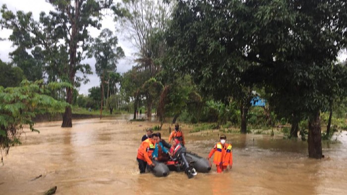 Banjir rendam desa di Konawe Utara (Foto: Istimewa)