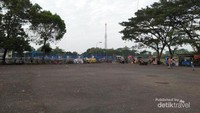 Suasana area masuk bendung Gerak Serayu dari arah Rawalo