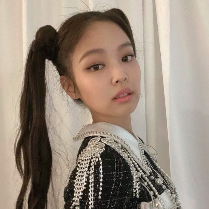 gaya rambut jennie
