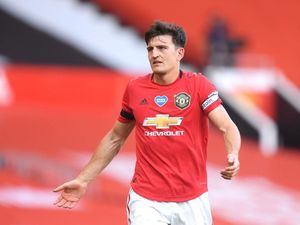 Aksi Gocek dan Putar-putar ala Harry Maguire