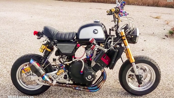 Honda Monkey 4 Silinder