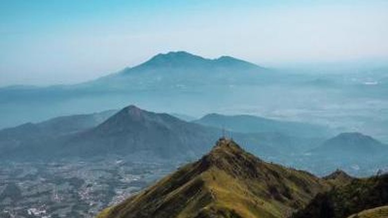 Jalur Wekas gunung Merbabu Jalur Wekas gunung Merbabu