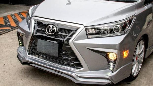 Modifikasi Toyota Innova Berwajah Lexus