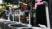 Tempat cuci tangan ini banyak dicari karena di masa new normal warga harus membiasakan diri untuk sering mencuci tangan.