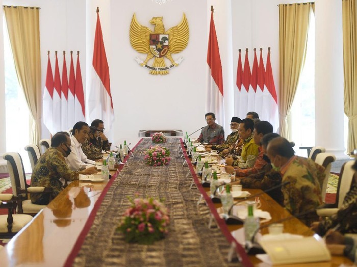 Presiden Jokowi bertemu pimpinan MPR