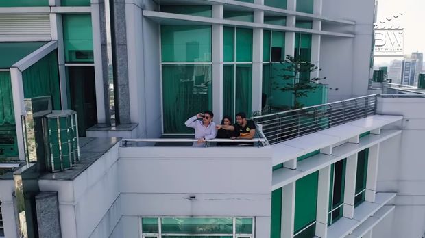 Rumah Amrit Punjabi/Screenshot YouTube Boy William Rumah Amrit Punjabi/Screenshot YouTube Boy William