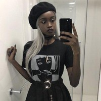 Saat Shirleen mengunggah tangkapan layar mengenai pelecehan yang diterimanya di Twitter, beberapa fans anime yang juga merupakan orang kulit hitam ikut memberikan komentar. Mereka juga mengatakan bahwa rasisme adalah salah satu alasan mengapa mereka takut untuk berpartisipasi di komunitas cosplay. Foto: Twitter @litdesu