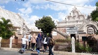 Di masa new normal, kawasan wisata Tamansari beroperasi mulai pukul 09.00 hingga pukul 15.00 WIB. Kunjungan wisata dilakukan dengan tetap menerapkan protokol kesehatan yang diberlakukan.