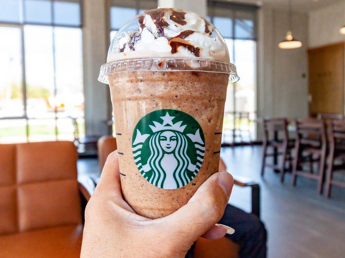 wanita muslim besi starbucks wanita muslim besi starbucks