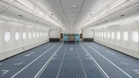 Hi Fly mengambil alih Airbus A380-800 dari Singapore Airlines, mempertahankan interior aslinya dengan pengurangan 471 kursi. (Hi Fly)