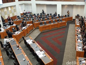 Banggar DPR Ikuti Putusan MK Terkait UU Corona