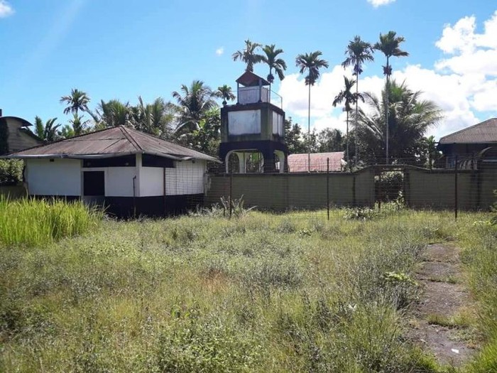 Camp konsentrasi Belanda di Papua.