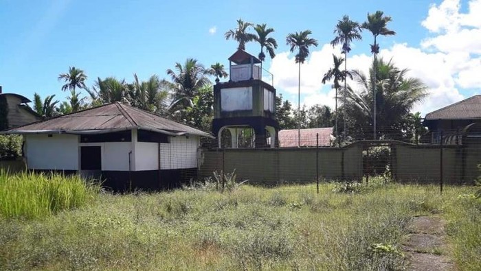 Camp konsentrasi Belanda di Papua.