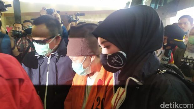 Buron Maria Pauline Lumowa tiba di Indonesia